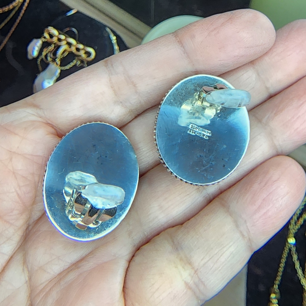925 Silver and Blue Oval Earrings SODALITE STONE - Picture 2 of 4